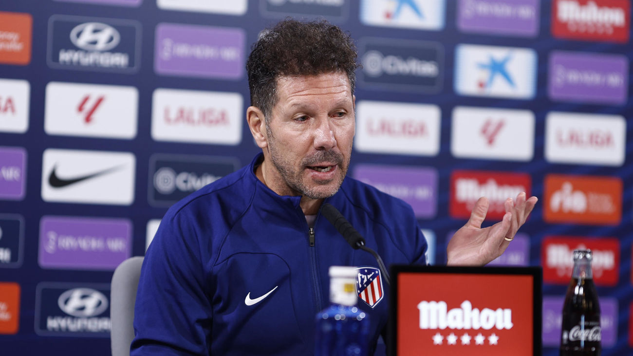 Simeone: "El Real Madrid ha tenido bajas importantes y las ha resuelto de la mejor manera"