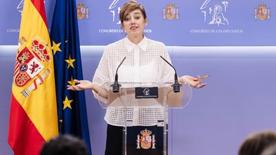 Sumar sobre  las voces socialistas criticas con la amnistía: "No son representativas"