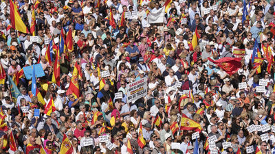 Directo |  El PP clama contra la "indignidad" de la amnistía arropado por miles de españoles
