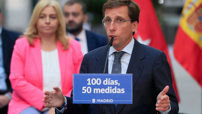 Los cien días de Almeida gobernando en solitario