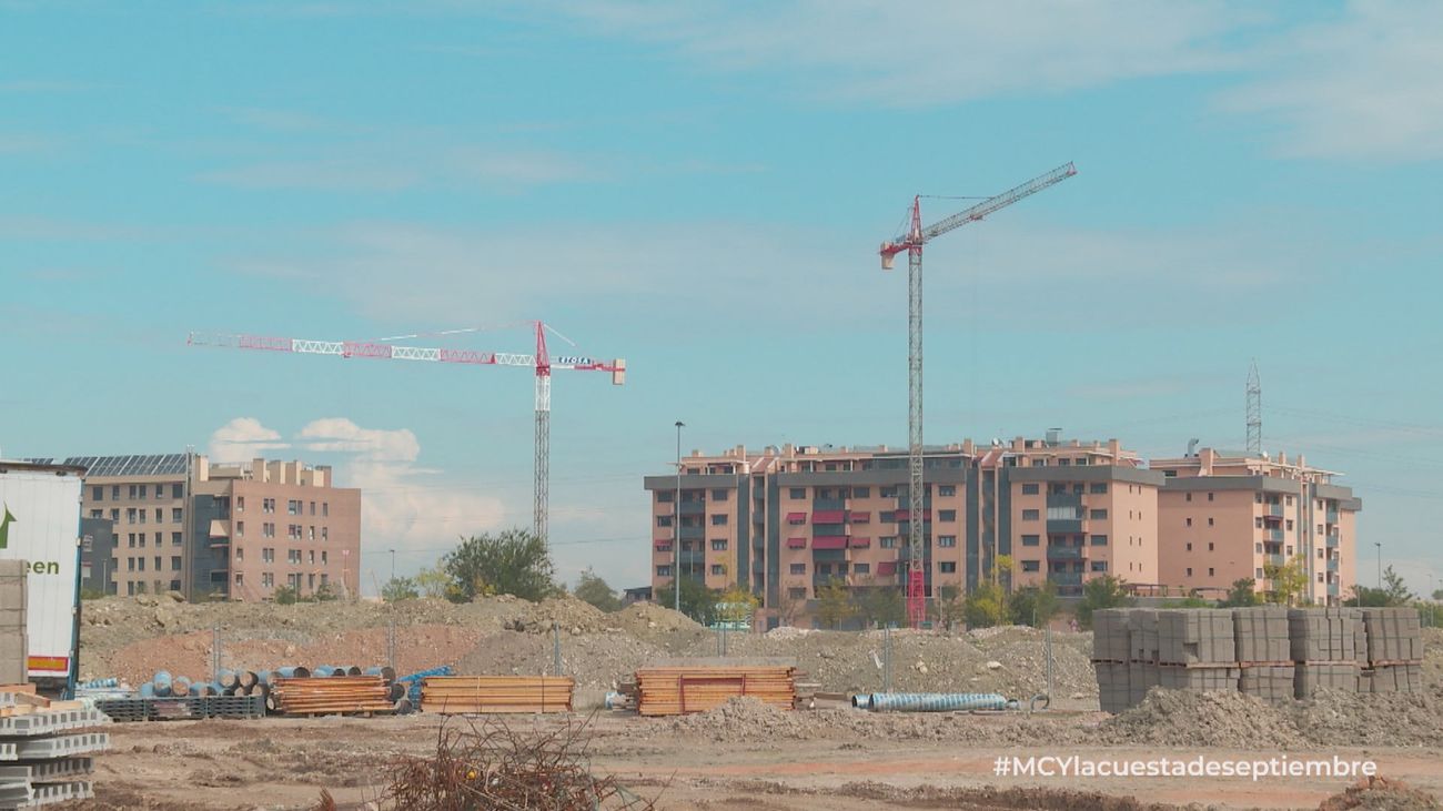 María Matos: "La gente quiere comprar antes de que se encarezca la vivienda todavía más"