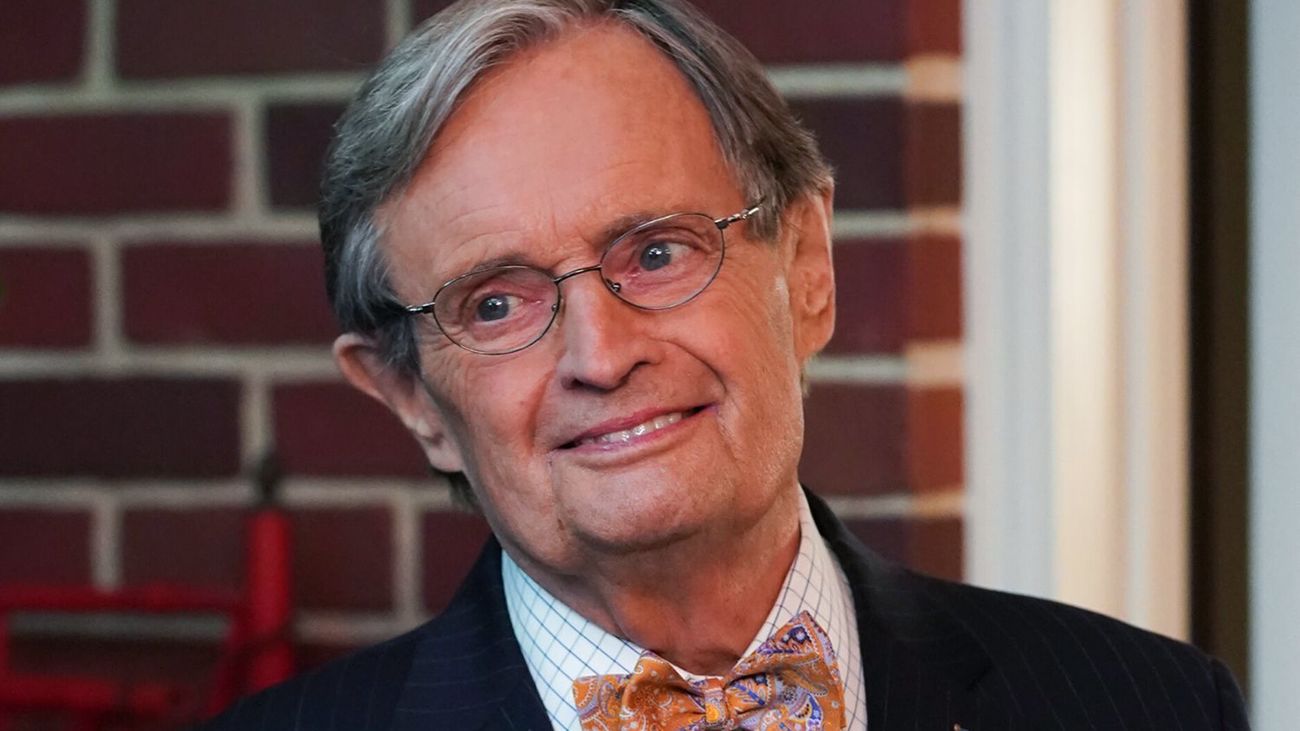 Muere David McCallum, el actor de 'NCIS' y 'La gran evasión'