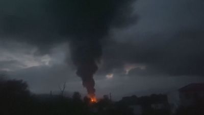 Al menos 20 muertos en la explosión de un depósito de combustible en Nagorno Karabaj