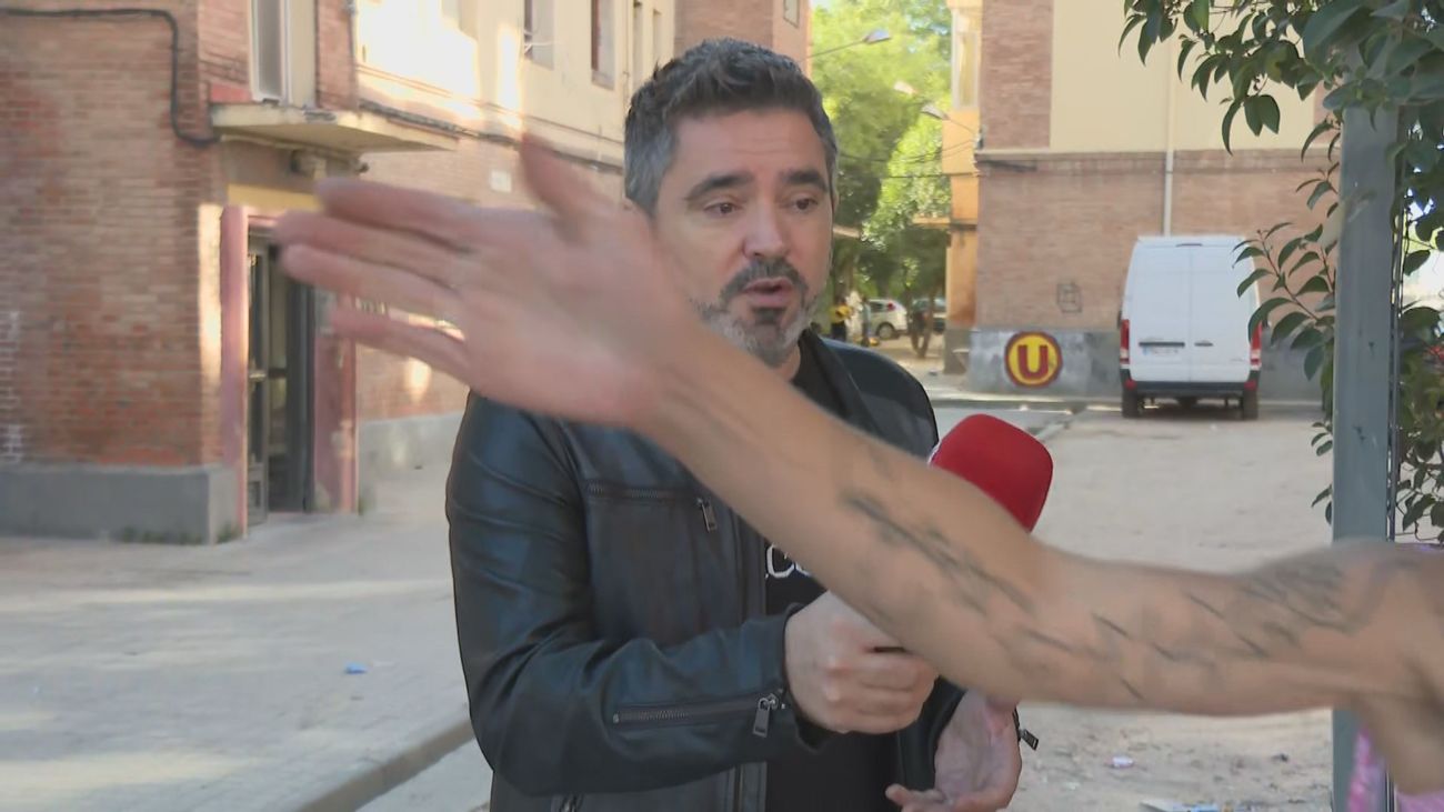 Un reportero de Telemadrid, amenazado mientras informaba en la calle San Dalmacio