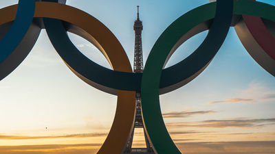 Francia prohibirá a sus atletas llevar el velo islámico durante los Juegos de París