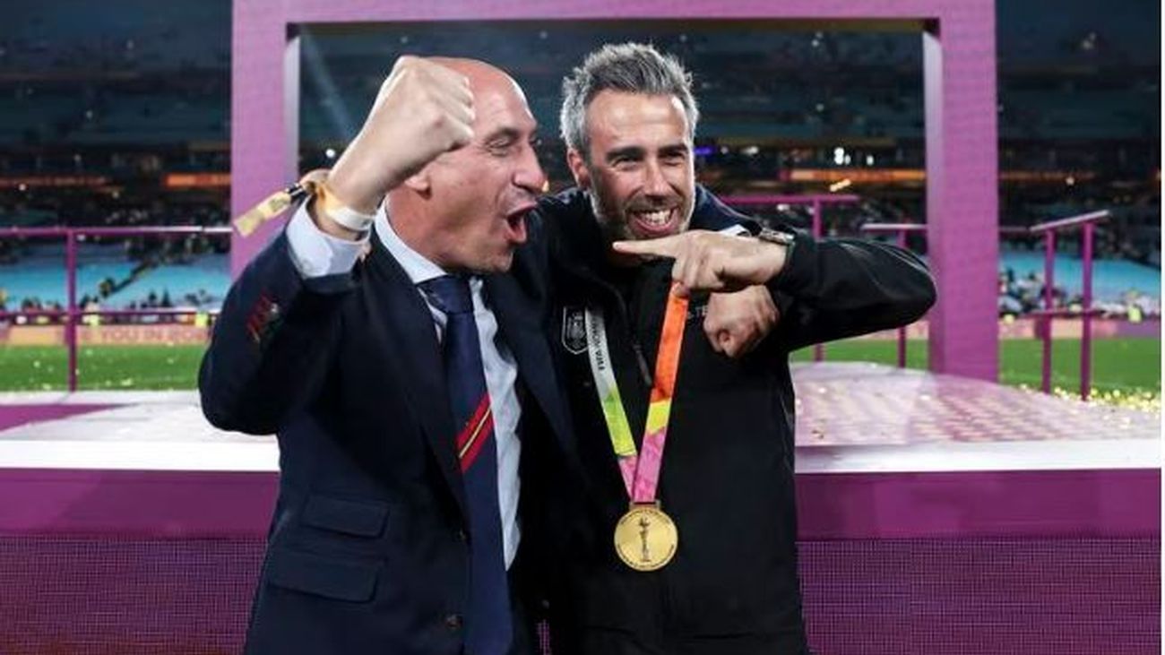 El juez del 'caso Rubiales' cita como investigados a Vilda y dos directivos de la RFEF