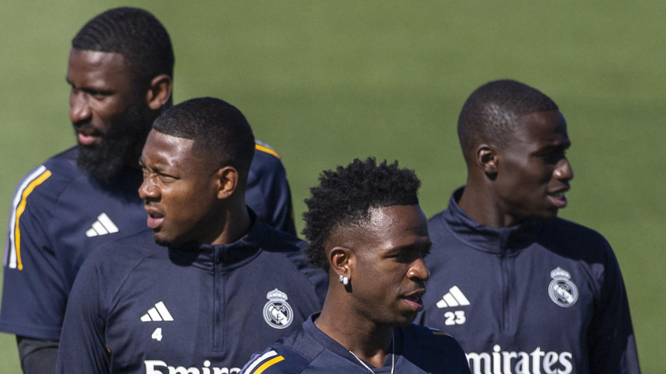 Vinícius, Rudiguer, Alaba y Mendy