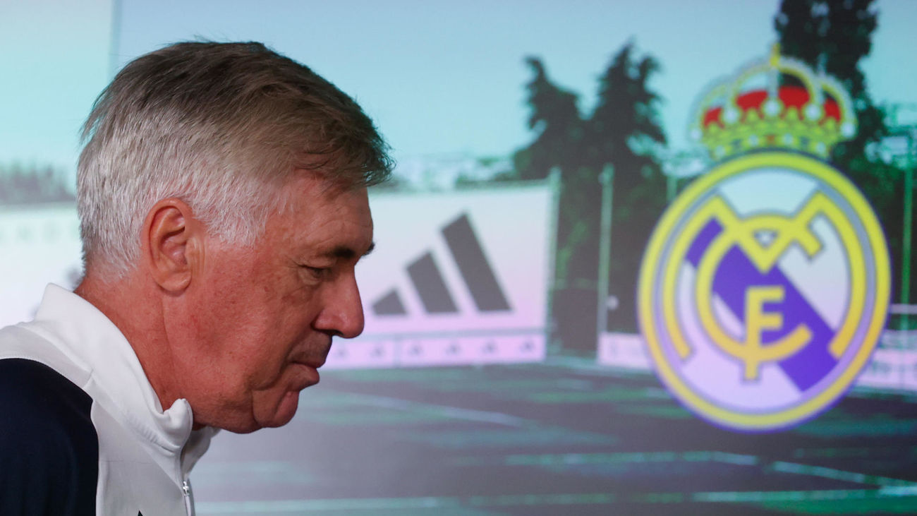 Ancelotti confirma titularidad de Vinícius y confía en que Alaba esté listo contra Nápoles