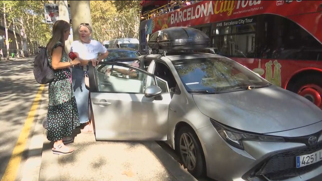 Roban de su coche en Barcelona la urna con las cenizas de su marido fallecido