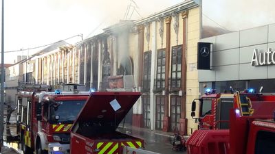 Al menos trece muertos en el incendio de una conocida discoteca de Murcia