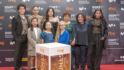 Arantxa Echevarría presenta 'Chinas', una reflexión sobre identidad y raíces