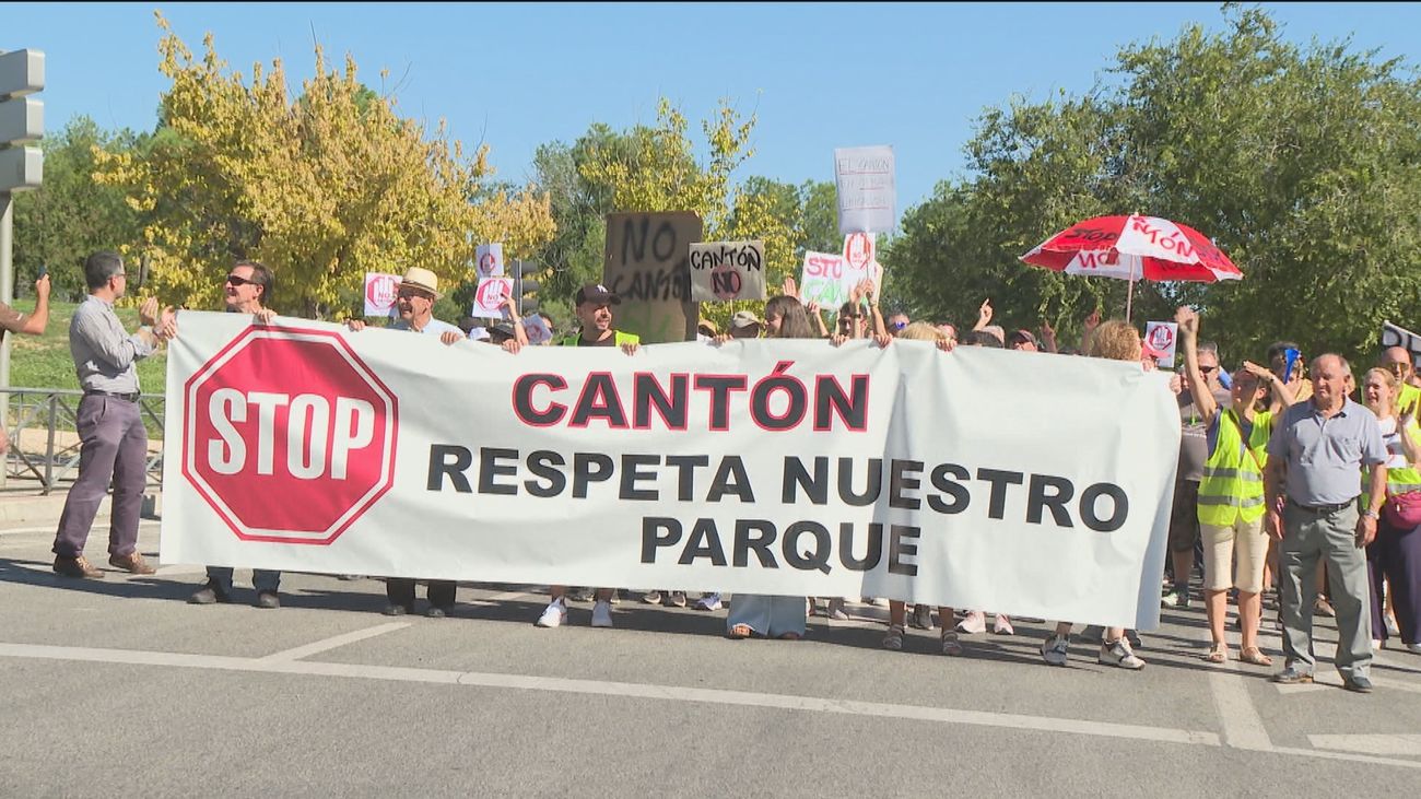 Protesta contra el cantón de Montecarmelo