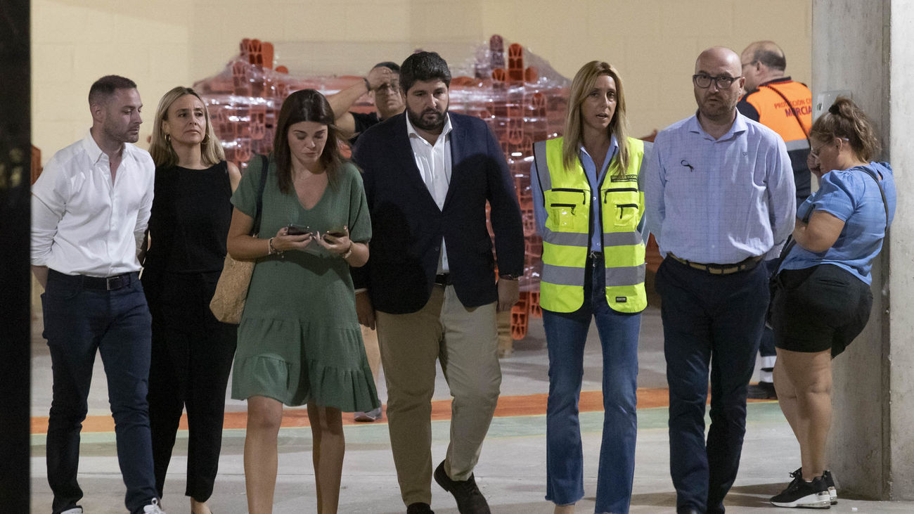 El presidente de la Región de Murcia, Fernando López Miras,  tras visitar a los familiares de los fallecidos
