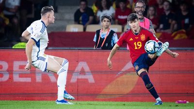 Fran García: "Es una alegría enorme representar los colores de tu país"