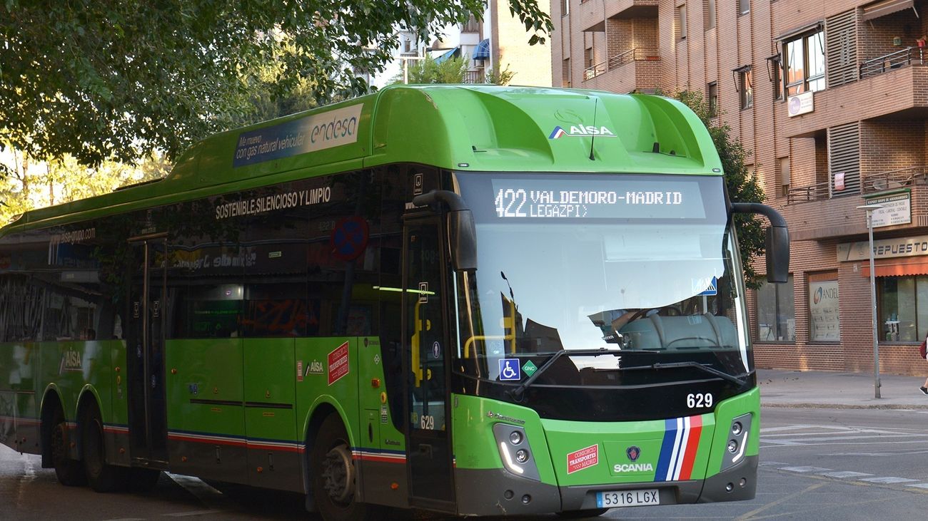 La línea de autobús 422 que conecta Madrid con Valdemoro amplía su frecuencia