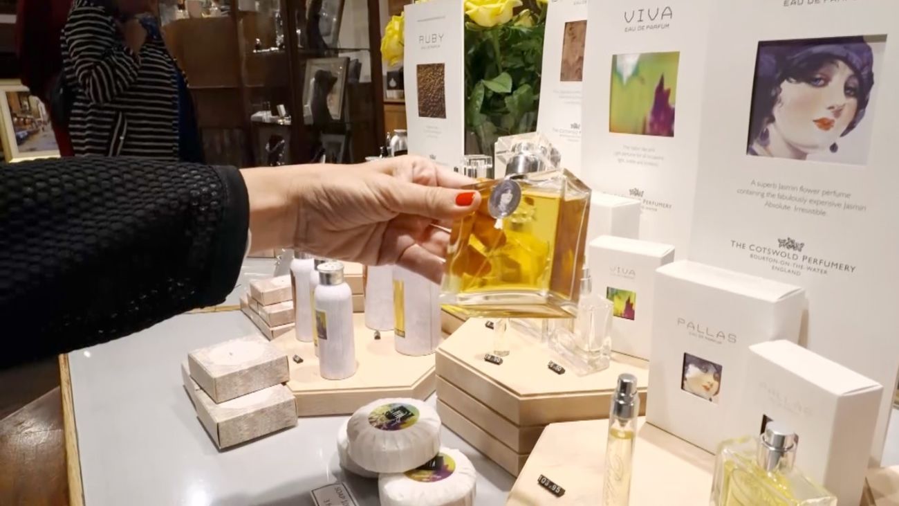 La perfumería donde fabricaban el exclusivo perfume de la reina Isabel II