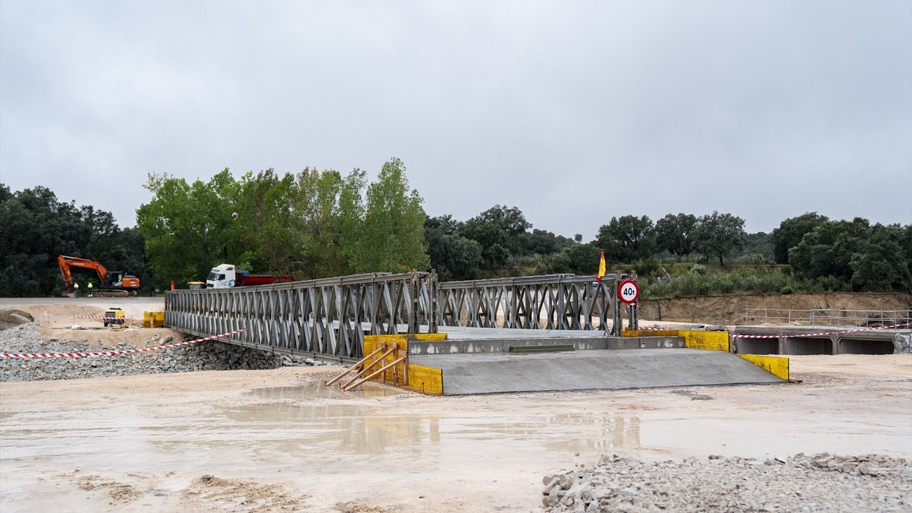 El corte de la M-501 provoca importantes retenciones en Aldea del Fresno