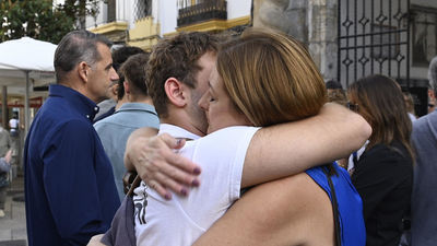 Familiares, amigos y compañeros despiden en Córdoba a Álvaro Prieto