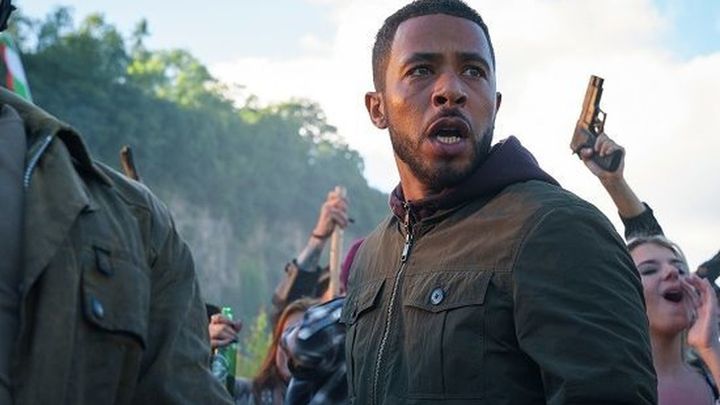 Wolf  (HBO Max) / enseriados