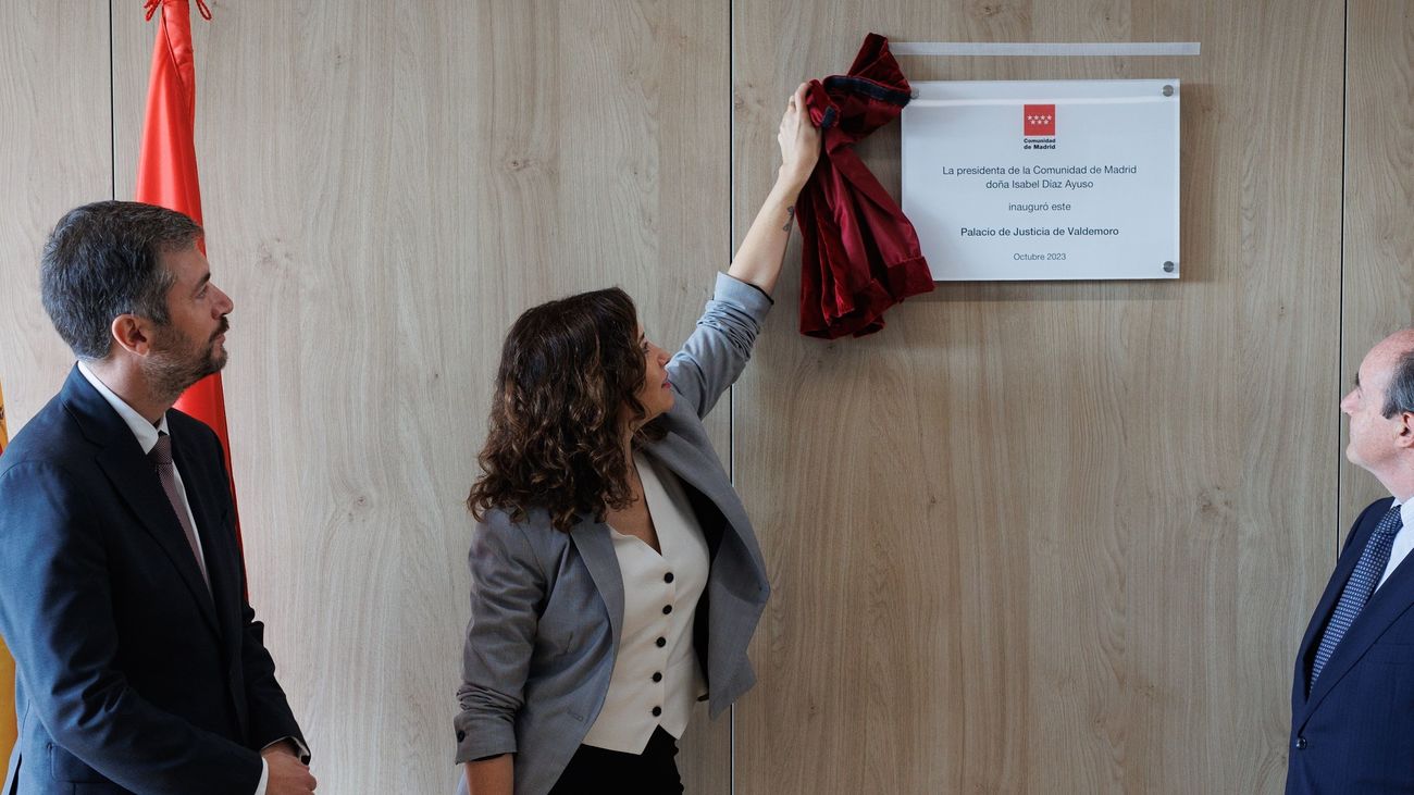 Ayuso inaugura la nueva sede judicial de Valdemoro que unifica ocho juzgados