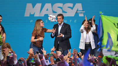 Massa y Milei se disputarán la presidencia el 19 de noviembre