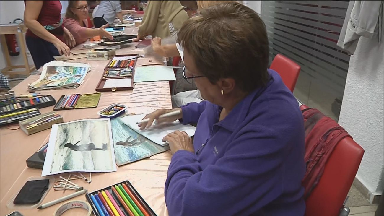 ¿Cómo ayuda ‘012 A tu lado’ a los mayores con soledad no deseada?