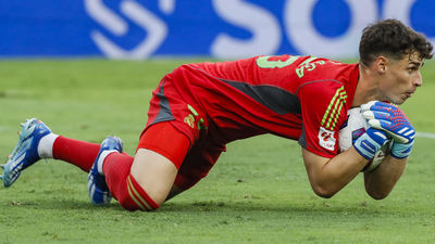 Kepa: "Sería buena señal que hablásemos de fútbol en vez de decisiones arbitrales"