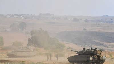 El conflicto en Oriente Próximo se recrudece en todas las fronteras, Israel y Siria intercambian ataques