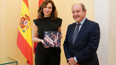 Ayuso recibe la Memoria de actividades  2022 del Tribunal Superior de Justicia de Madrid