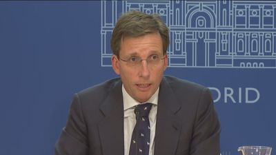 Almeida bajará impuestos en 2024 que ahorrarán a los madrileños 40 millones de euros