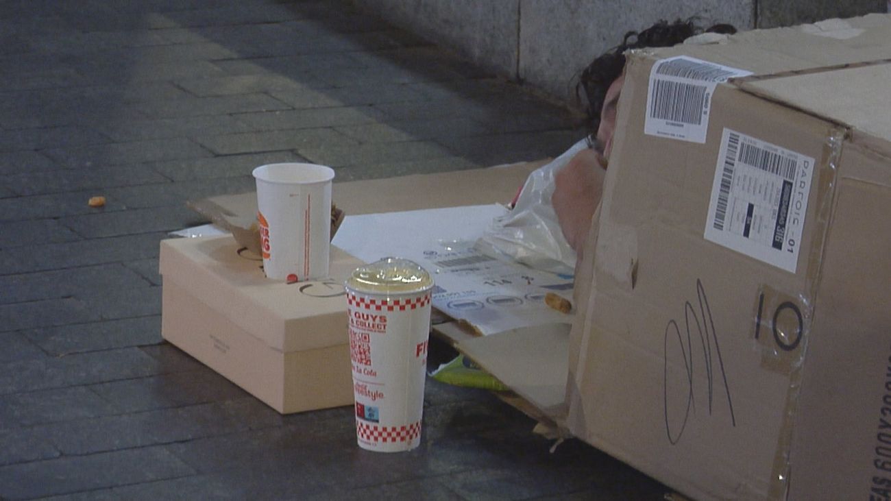 Ponemos nombre y cara a personas sin hogar que se refugian en la Gran Vía