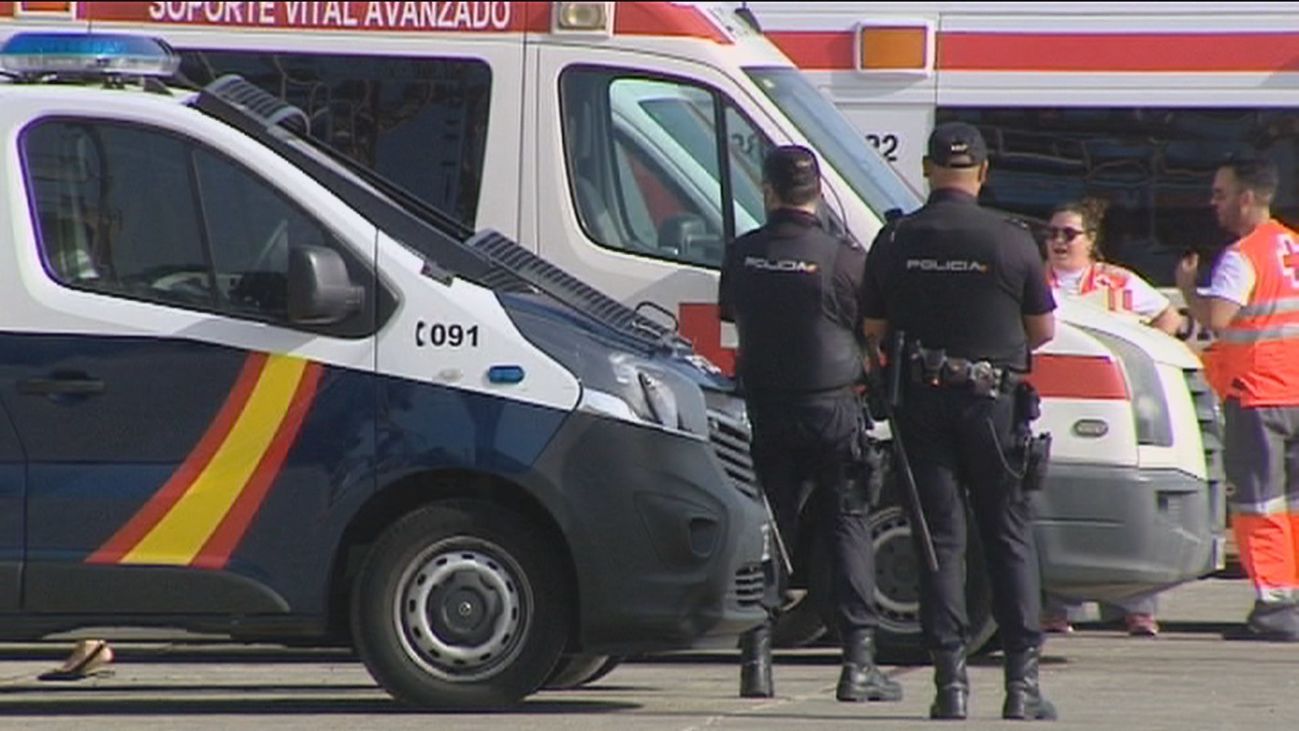 Los sindicatos policiales denuncian la falta de medios ante la crisis migratoria en Canarias