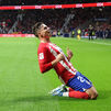 Un Atlético de récord en el Metropolitano tras derrotar 2-1 al Alavés