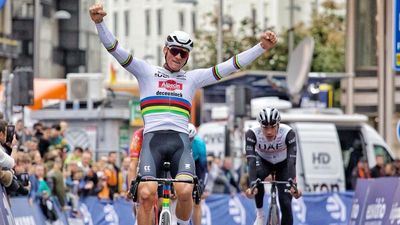 Mathieu van der Poel se impone en el Criterium Madrid