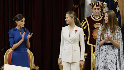 Los gestos y detalles de la jura de la Constitución de la Princesa Leonor