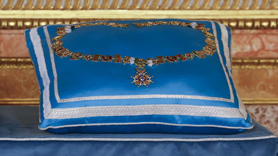 ¿Cómo es el collar de Carlos III?