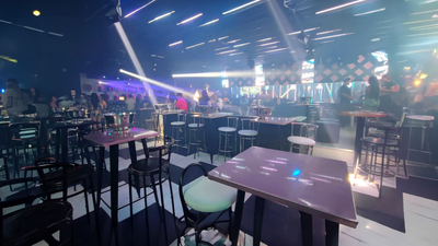 La Policía Municipal de Madrid inspecciona varios locales de Puente de Vallecas en la noche de Halloween