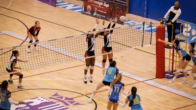 Voleibol Leganés resiste y vence al Torrejón en el derbi de Superliga 2 Femenina