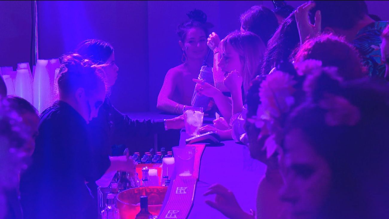 Los hosteleros madrileños hacen un balance positivo de la noche de Halloween