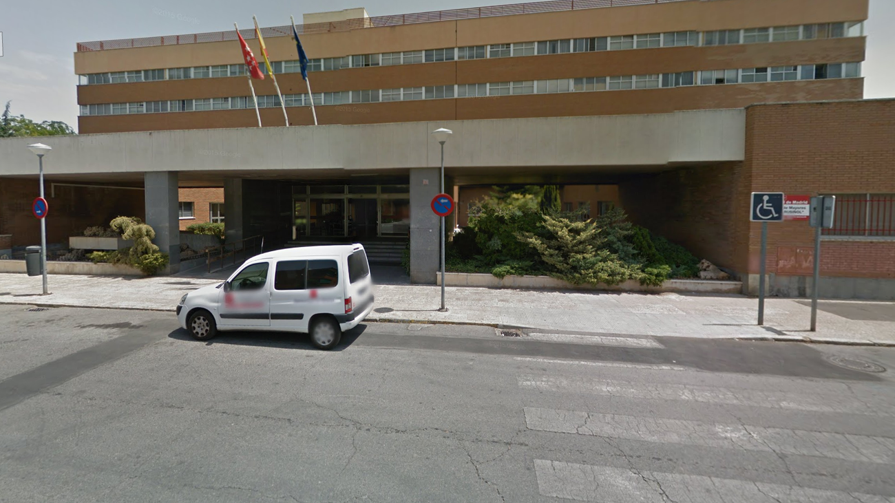 Un hombre dispara una pistola de perdigones en una residencia de Aranjuez