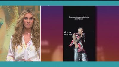 La sorprendente reacción de Rauw Alejandro al ver una bufanda de Rosalía