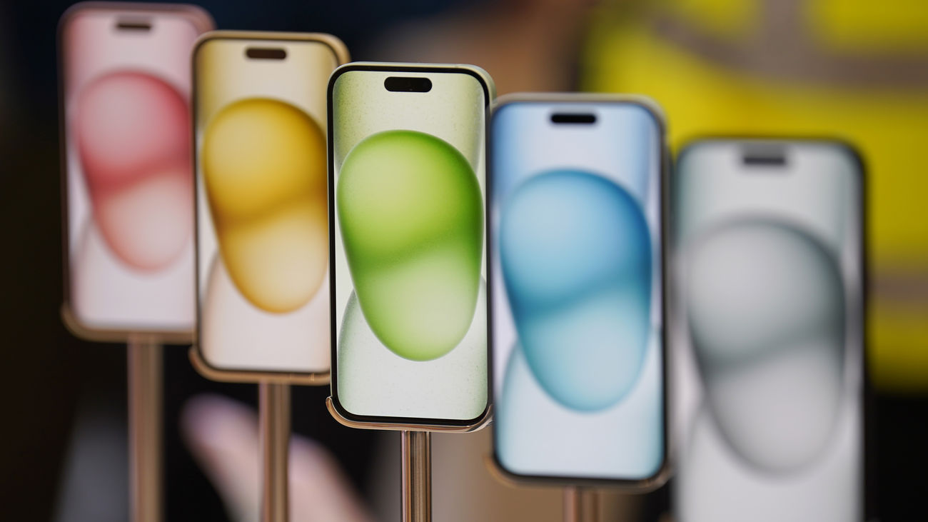 La Policía de Coslada recupera los móviles robados de alta gama de un valor 6.000 euros