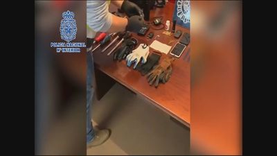 Detenidos dos hombres que forzaron la puerta de una panadería en Hortaleza