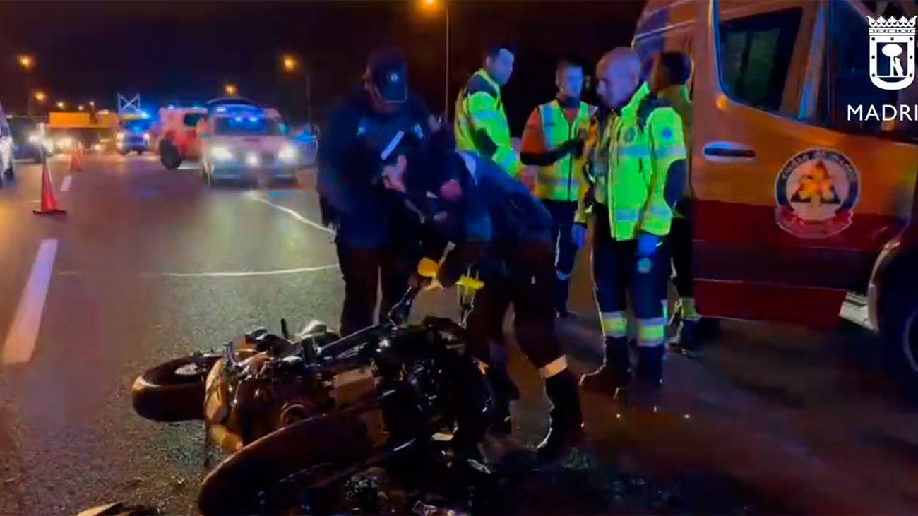 Herido un motorista tras chocar con un turismo en la M-30 a la altura de Arganzuela