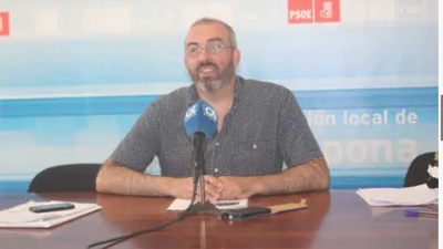 El exalcalde de Estepona David Valadez abandona el PSOE avergonzado por la ley de amnistía