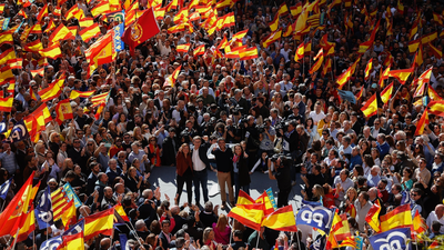 Feijóo reta a los socialistas críticos con la amnistía a que "lo demuestren con hechos"