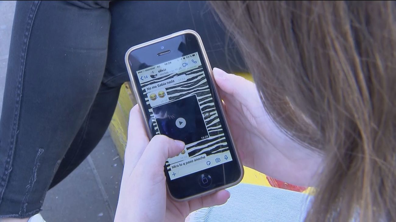 Las adicciones a móviles y  pantallas, la pandemia silenciosa de los adolescentes