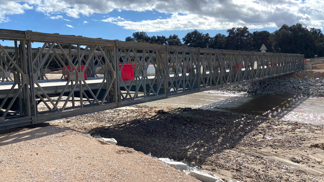 Cruzamos por primera vez el recién inaugurado puente de Aldea del Fresno