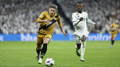 Ratiu pide paso en el Rayo