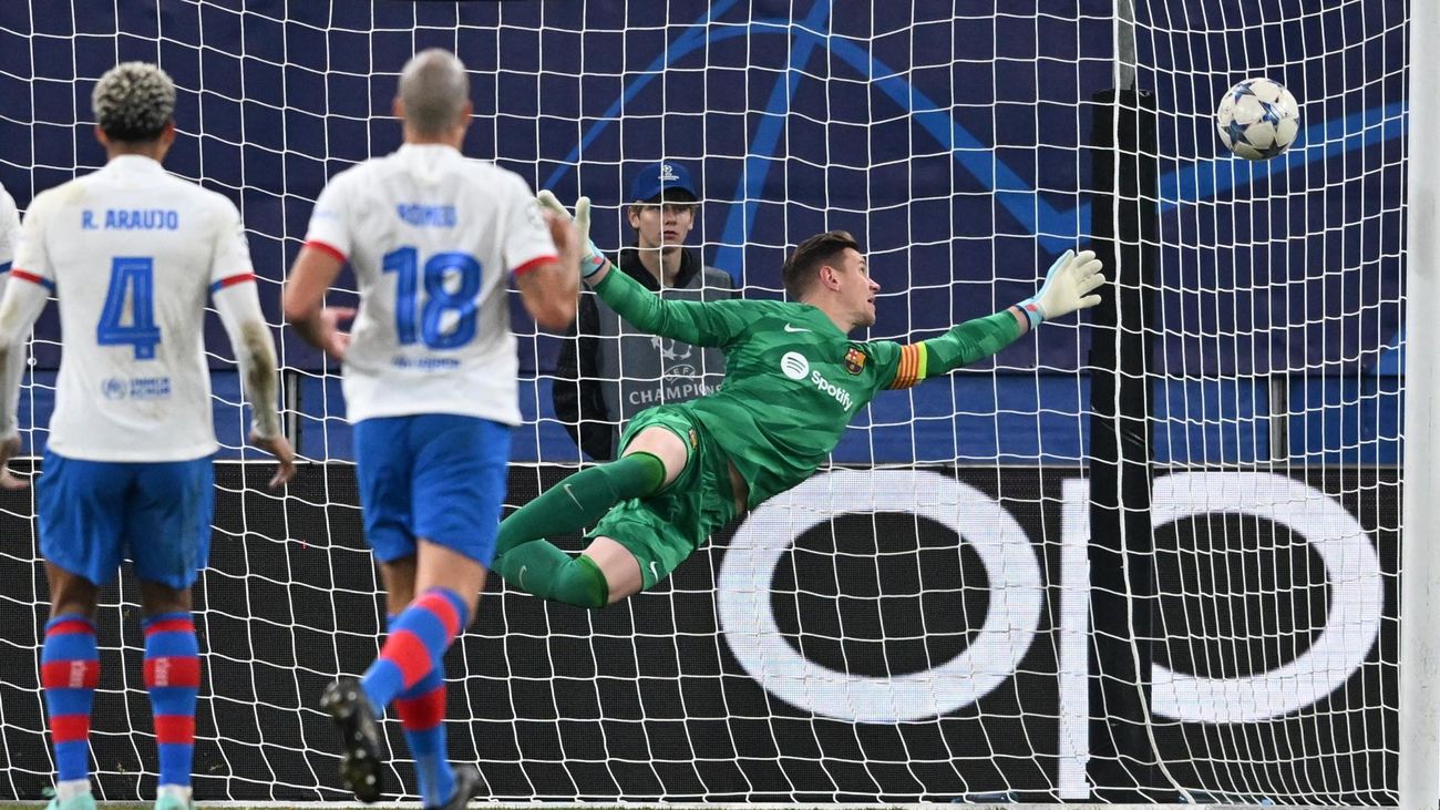 Ter Stegen ante el Shakhtar